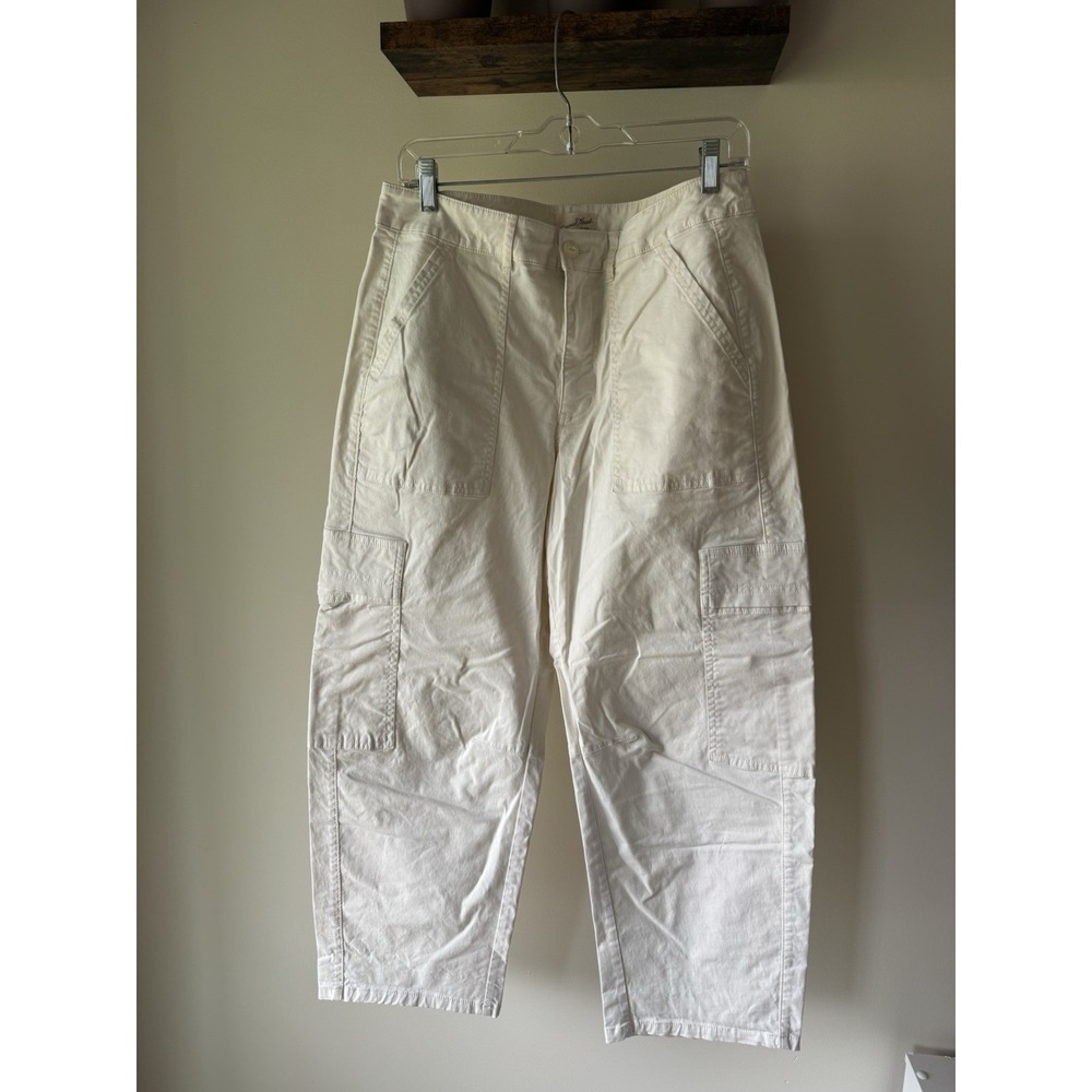 Universal Thread Off-White High-Rise Cargo Pants Women's Size 12 Crop Utility